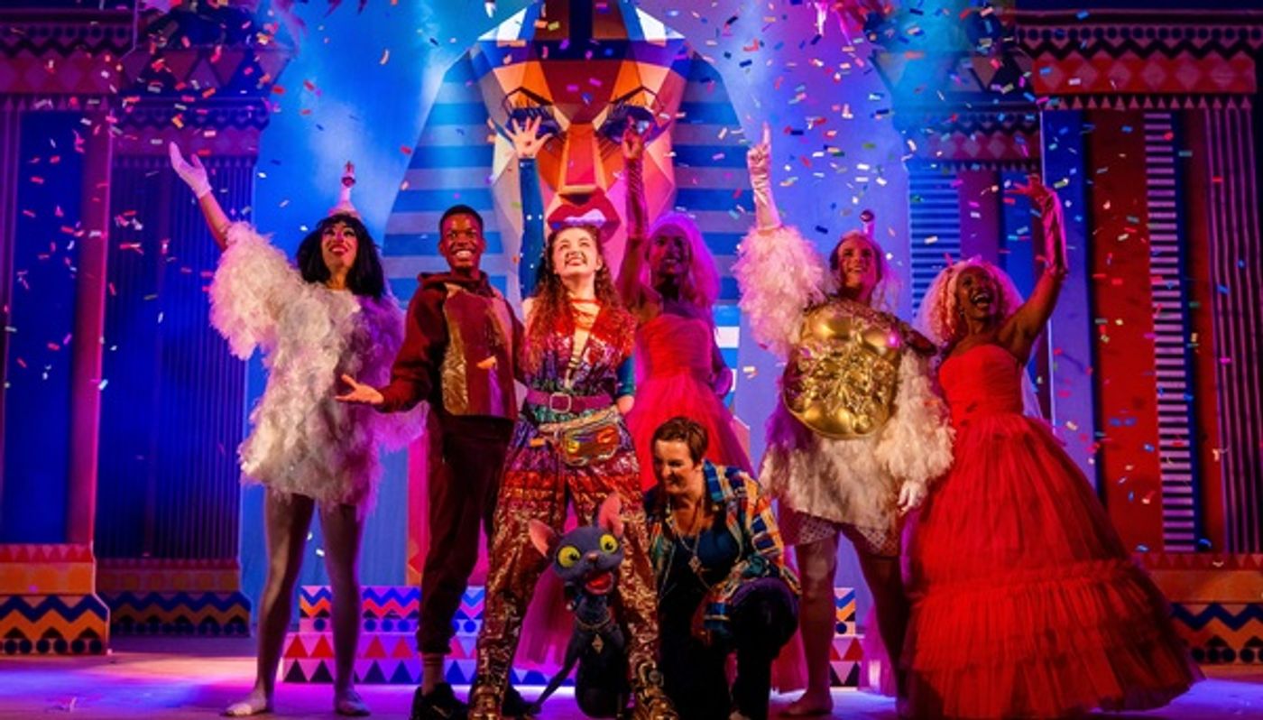 Photos: First Look at CINDERELLA Panto at Theatre Royal Stratford East  Image