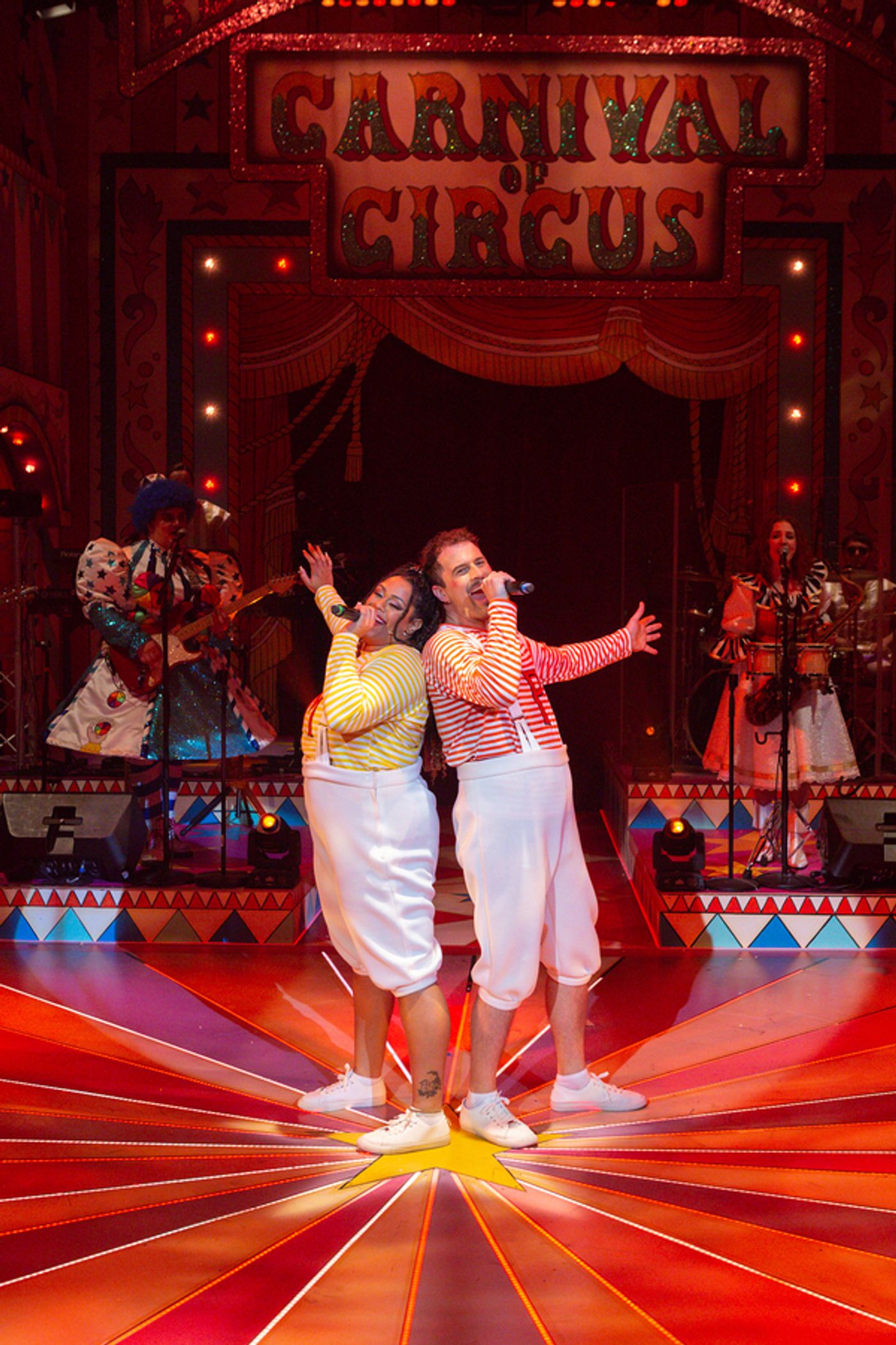 Photos: First Look At GOLDILOCKS AND THE THREE BEARS At The New Wolsey Theatre Ipswich  Image