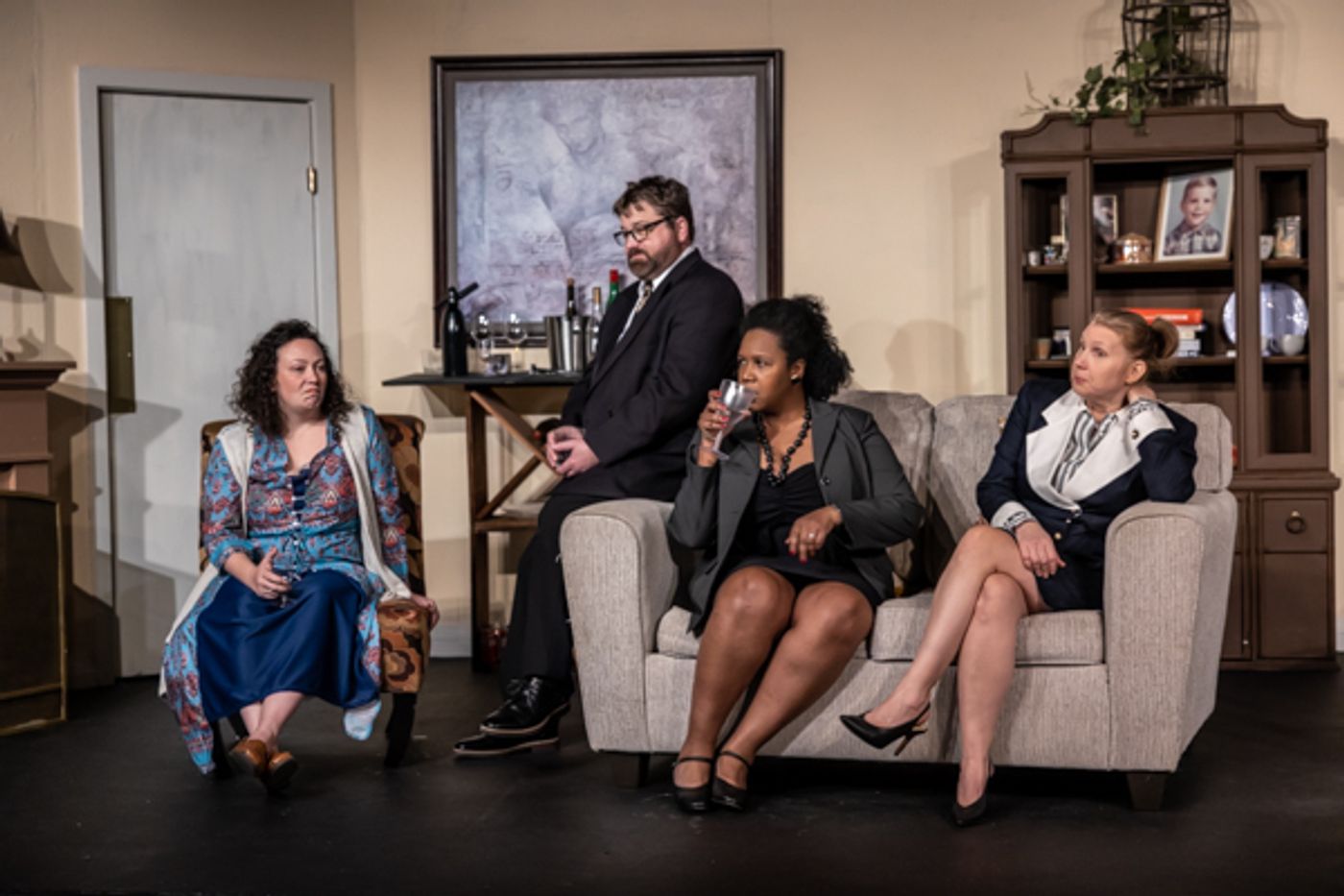 Photos: First look at Curtain Players' GOODBYE FREDDY  Image