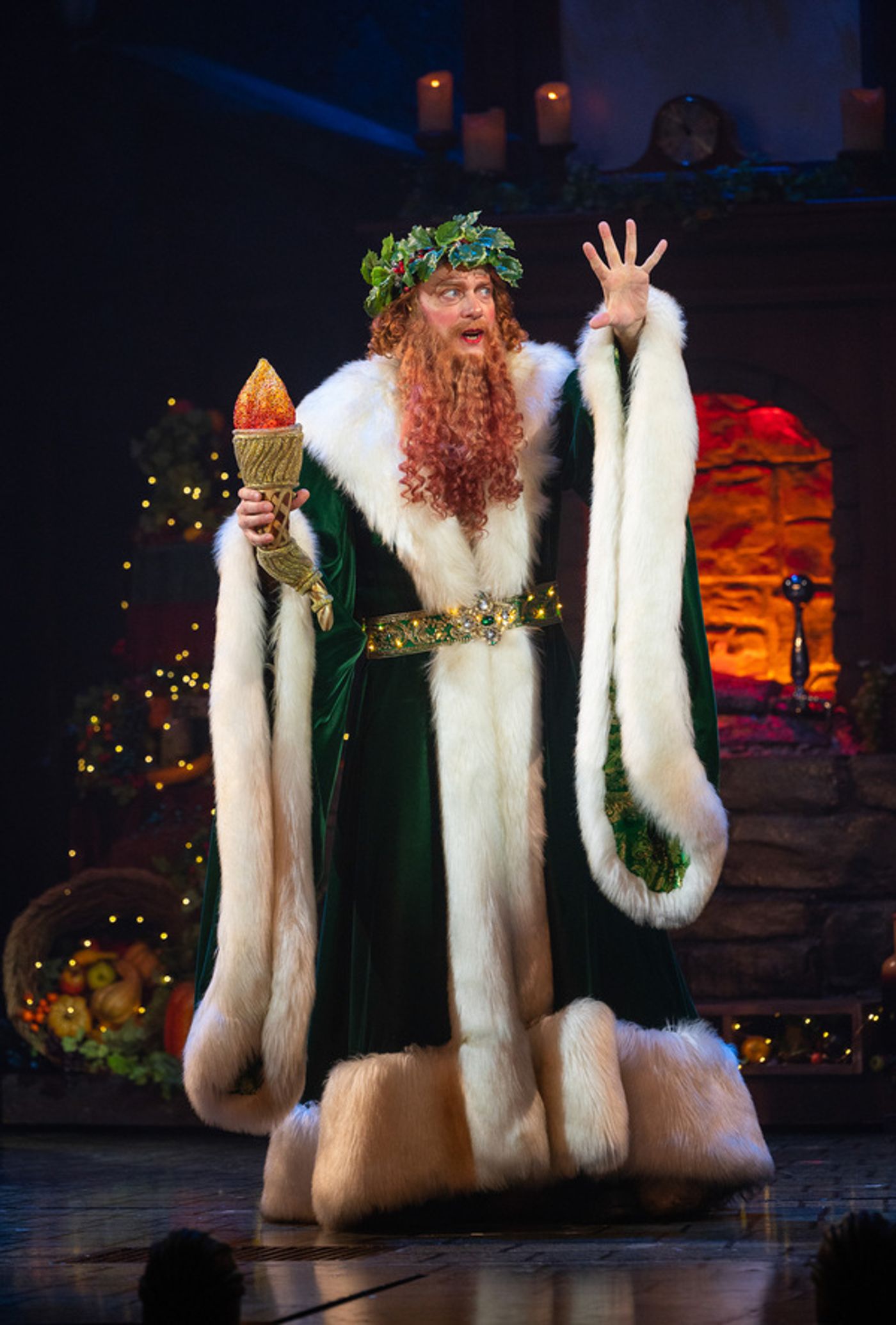 Photos: First Look at A CHRISTMAS CAROL at Milwaukee Repertory Theater Photos: First Look at A CHRISTMAS CAROL at Milwaukee Repertory Theater Image