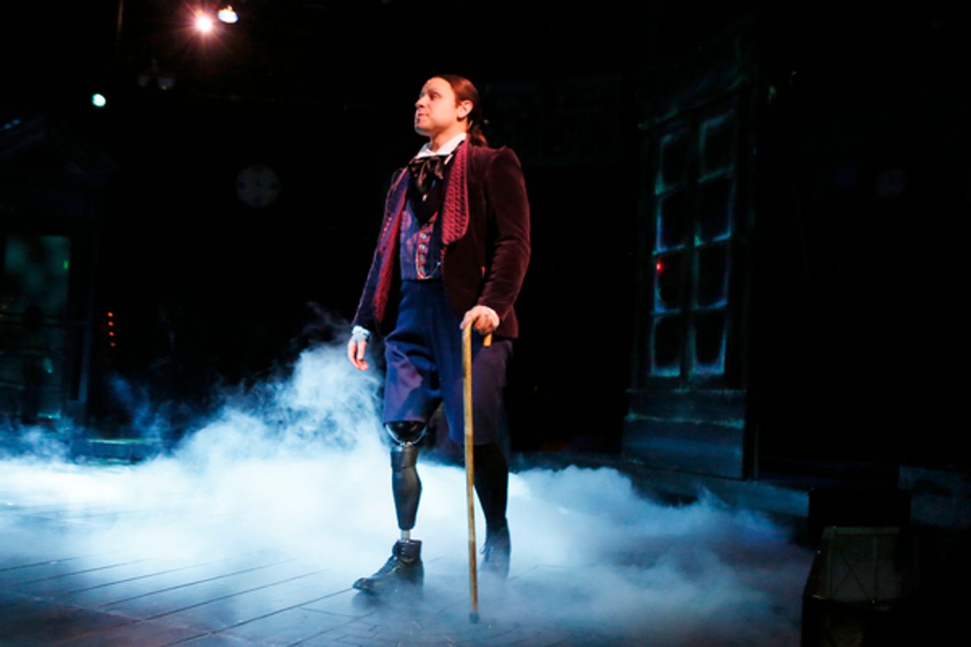 Photos: Get a First Look at A CHRISTMAS CAROL at North Shore Music Theatre  Image