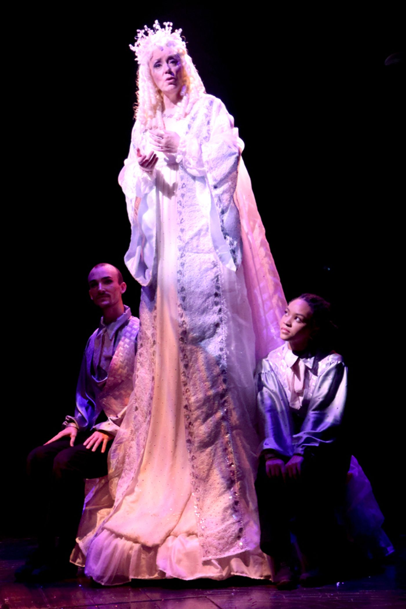 Photos: Get a First Look at A CHRISTMAS CAROL at North Shore Music Theatre  Image