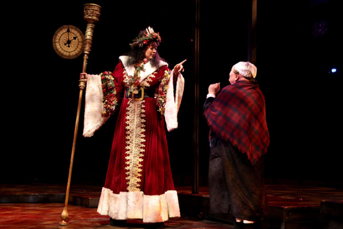 Photos: Get a First Look at A CHRISTMAS CAROL at North Shore Music Theatre  Image