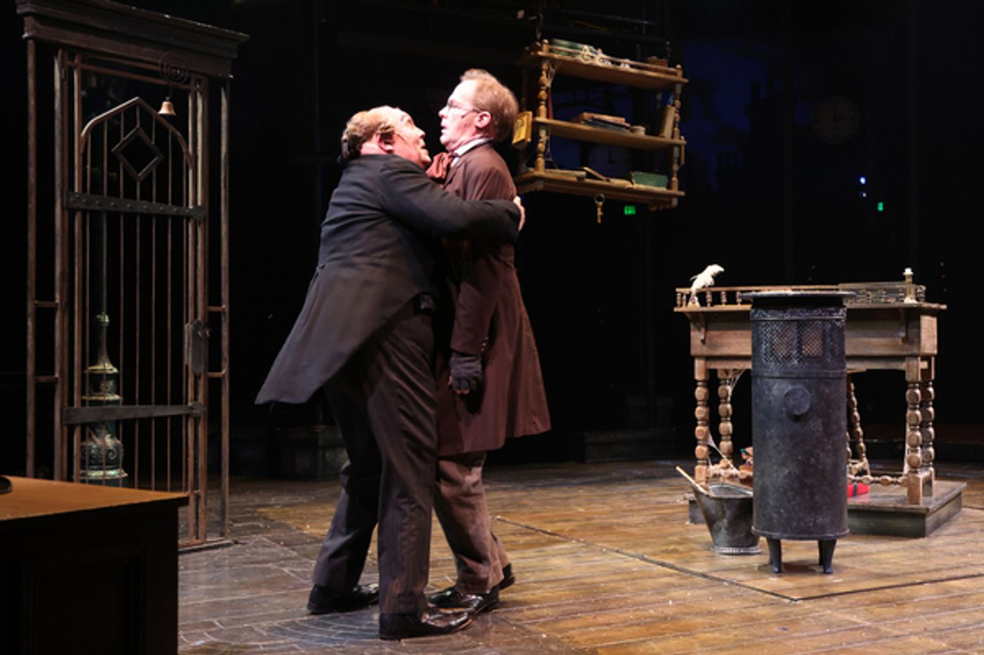 Photos: Get a First Look at A CHRISTMAS CAROL at North Shore Music Theatre  Image