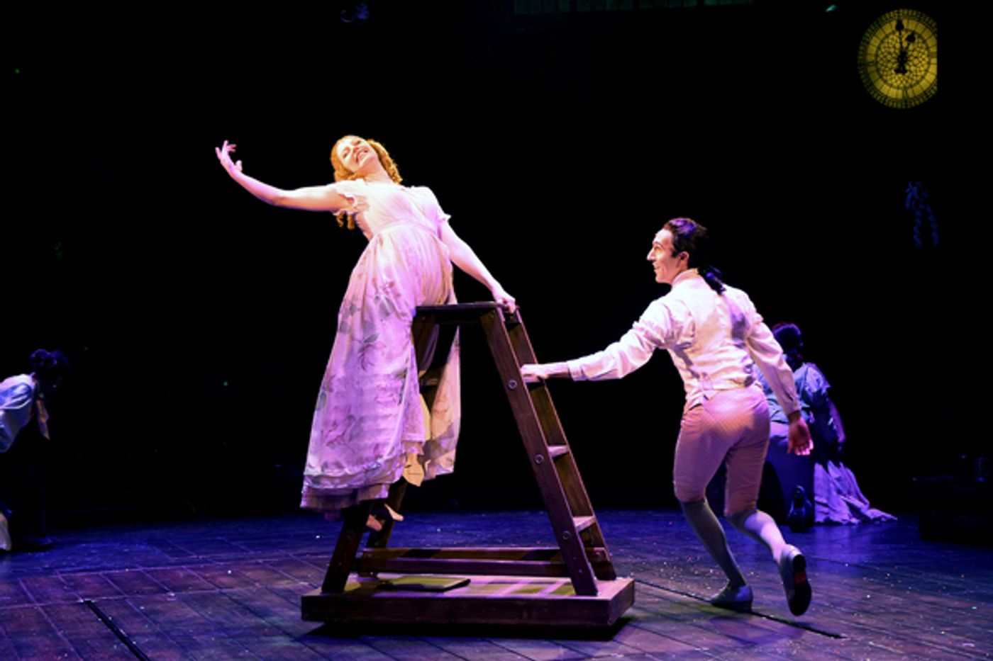 Photos: Get a First Look at A CHRISTMAS CAROL at North Shore Music Theatre  Image