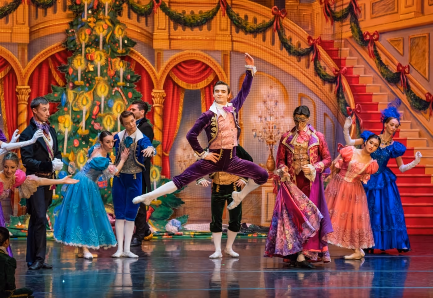 Review: Talmi Entertainment's NUTCRACKER! MAGICAL CHRISTMAS BALLET at Orpheum Theater Review: Talmi Entertainment's NUTCRACKER! MAGICAL CHRISTMAS BALLET at Orpheum Theater Image