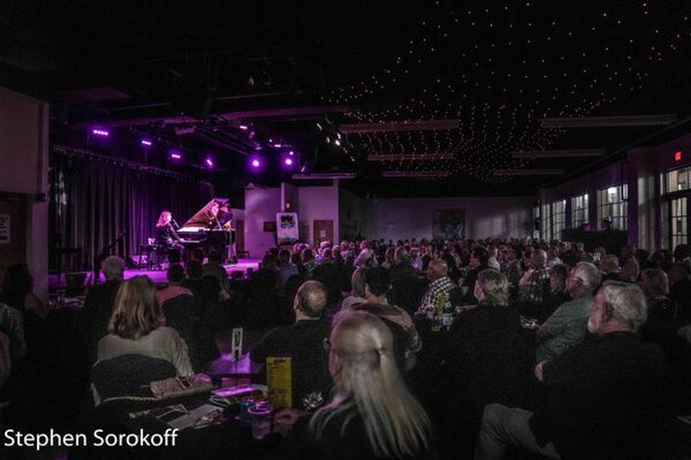 Photos: ​​​​​​Ann Hampton Callaway Parks Her Talents in the Arts Garage  Image