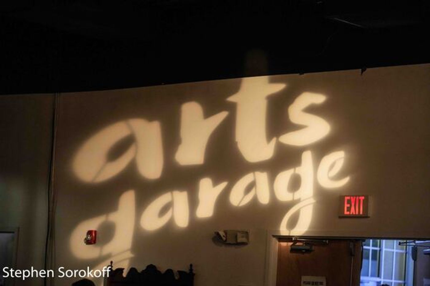 Photos: ​​​​​​Ann Hampton Callaway Parks Her Talents in the Arts Garage  Image