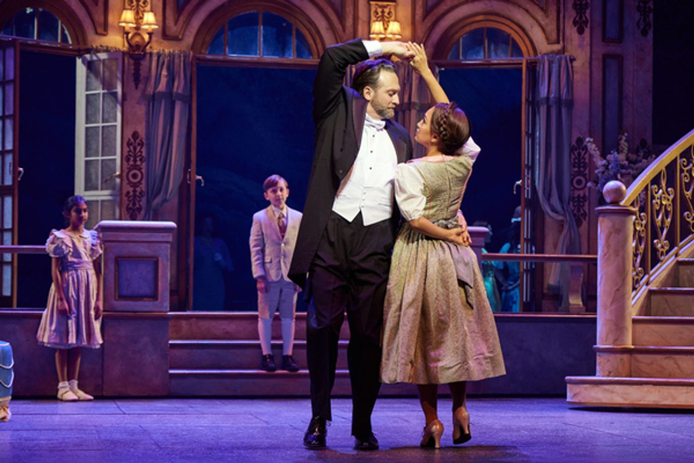 Photos: First Look at Ashley Blanchet, Graham Rowat, Gavin Lee, and More in Paper Mill's THE SOUND OF MUSIC  Image