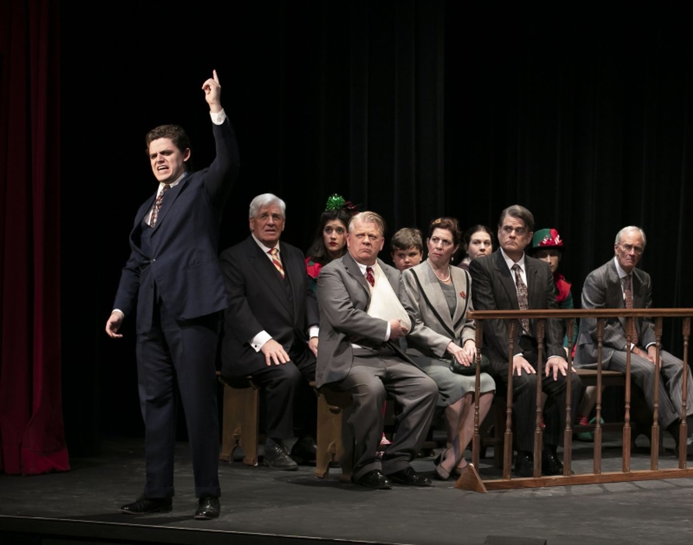 Review: MIRACLE ON 34TH STREET at Ottawa Little Theatre  Image