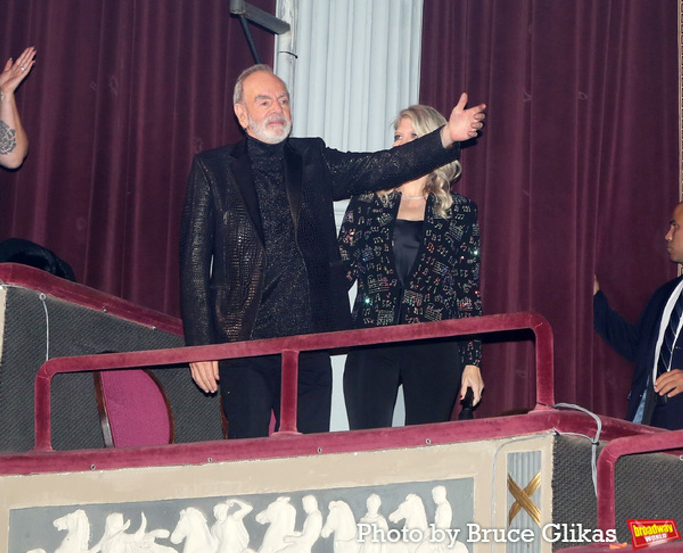 Photos: Neil Diamond Performs and Meets With the Cast at Opening Night of A BEAUTIFUL NOISE  Image