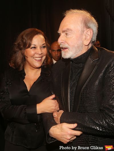Linda Powell and Neil Diamond Photo