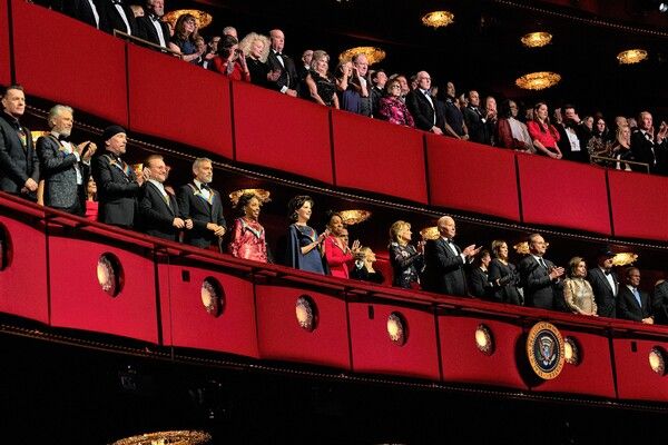 Photos: Inside the 45th Kennedy Center Honors — photo 33 of 37