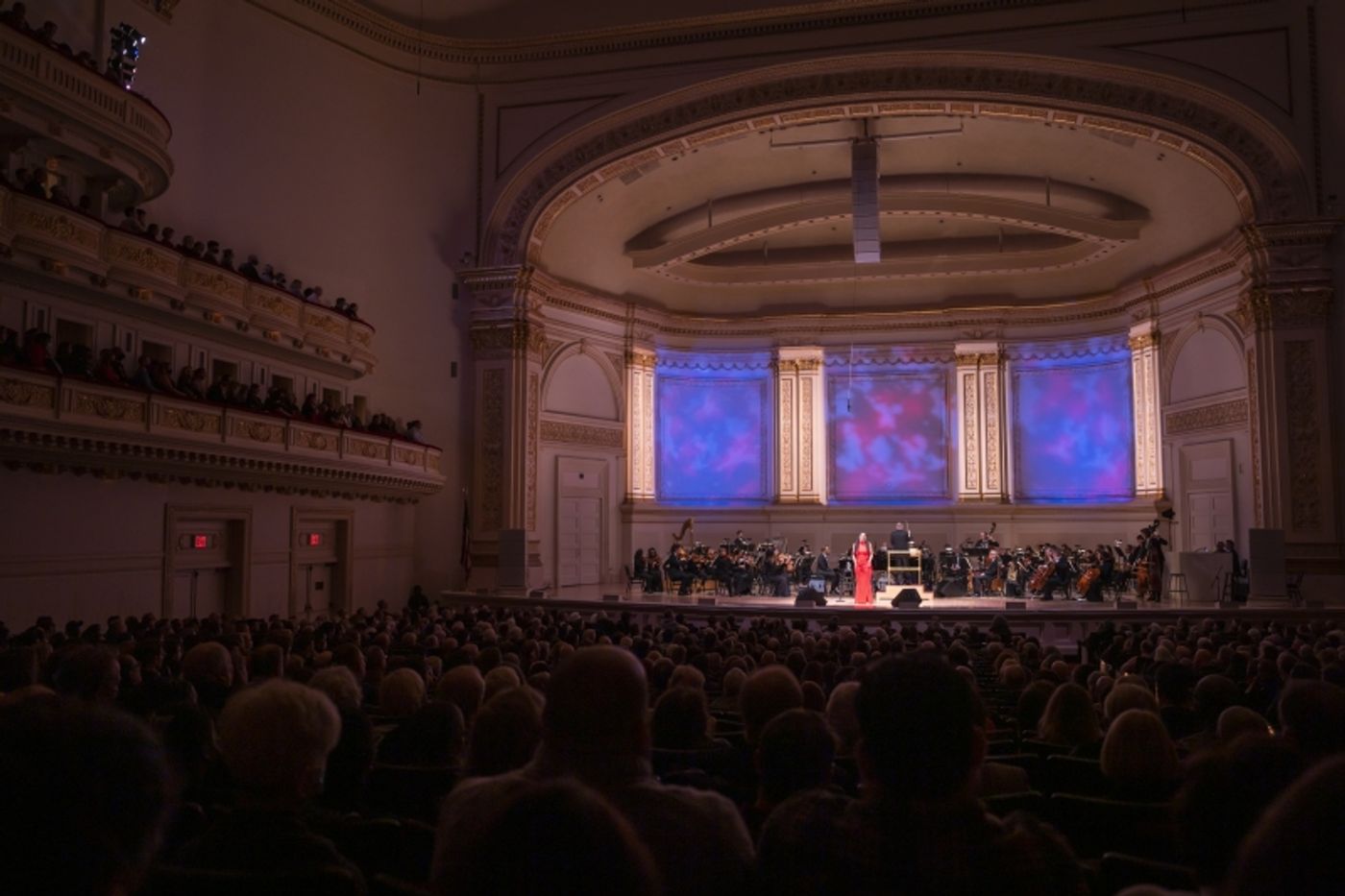 Review: AUDRA MCDONALD Gives Grace And Has Fun At Carnegie Hall  Image
