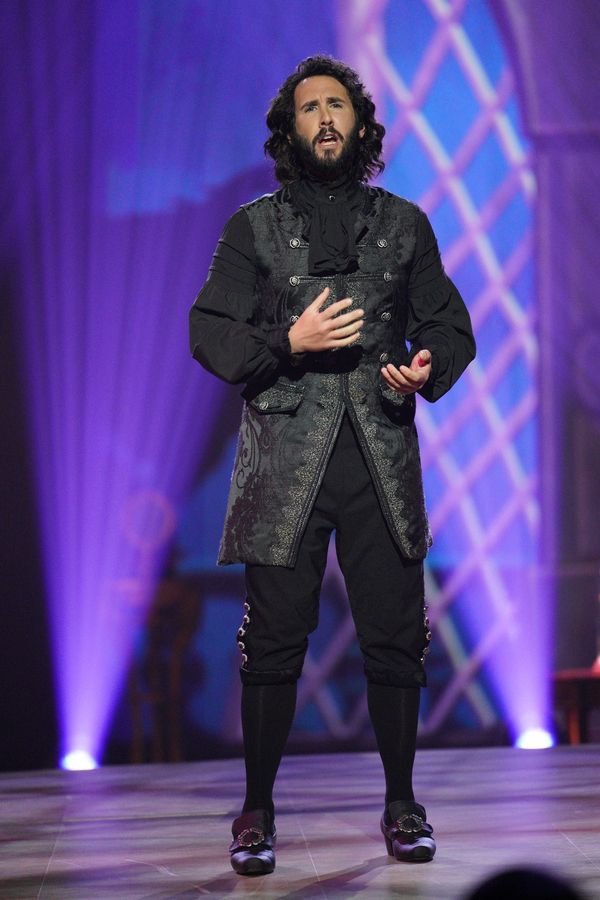 Photos: Inside BEAUTY & THE BEAST: A 3OTH CELEBRATION Rehearsals — photo 1 of 25
