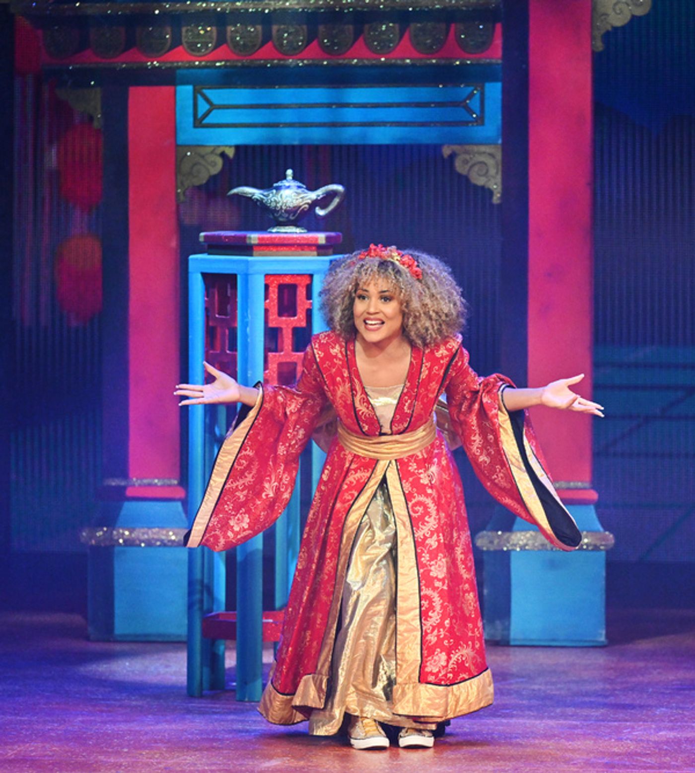Photos & Video: First Look at ALADDIN Panto at Wolverhampton Grand Theatre  Image