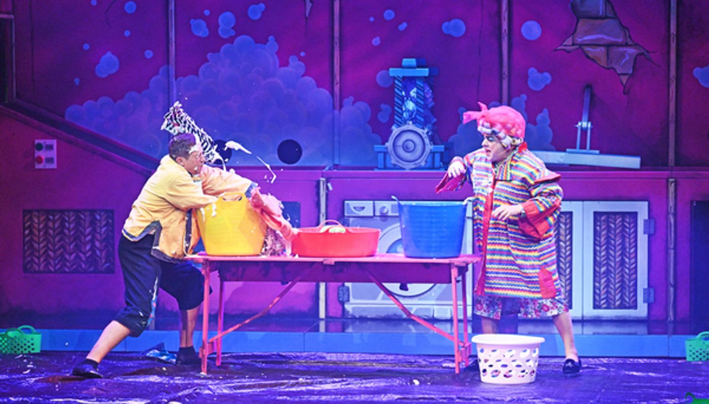 Photos & Video: First Look at ALADDIN Panto at Wolverhampton Grand Theatre  Image
