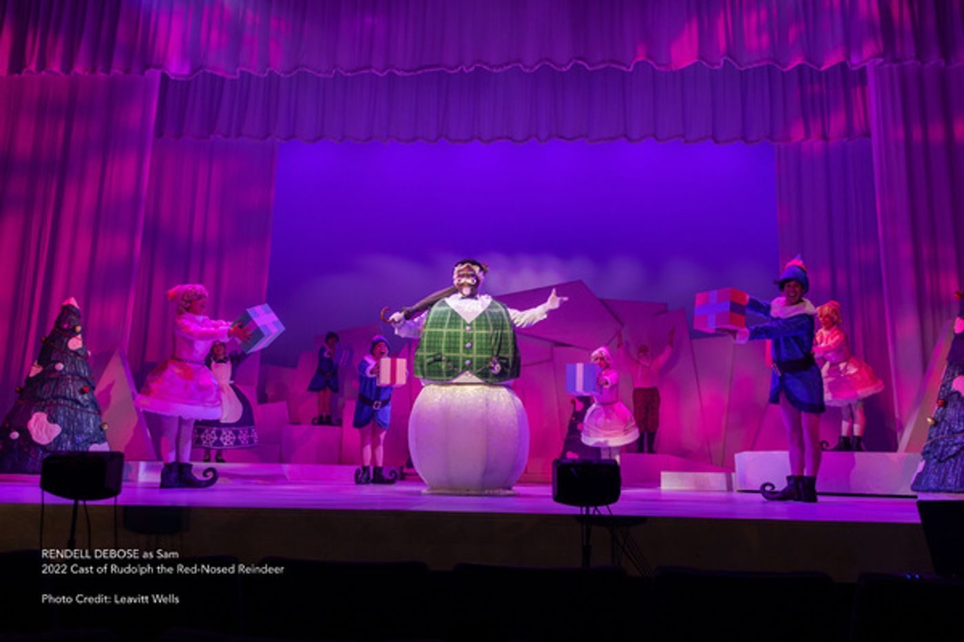 Photos: Get a First Look at RUDOLPH THE RED-NOSED REINDEER Tuacahn Center for the Arts  Image