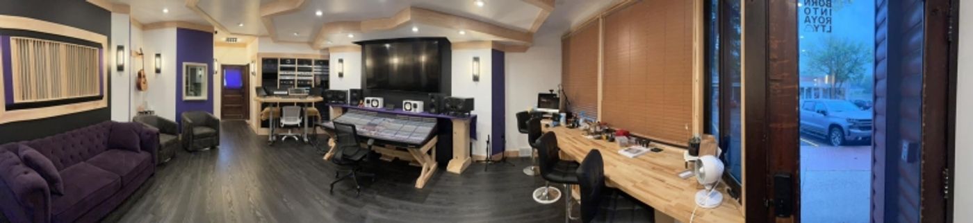 Interview: Tom Prestin of BORN INTO ROYALTY at Born Into Royalty  Image