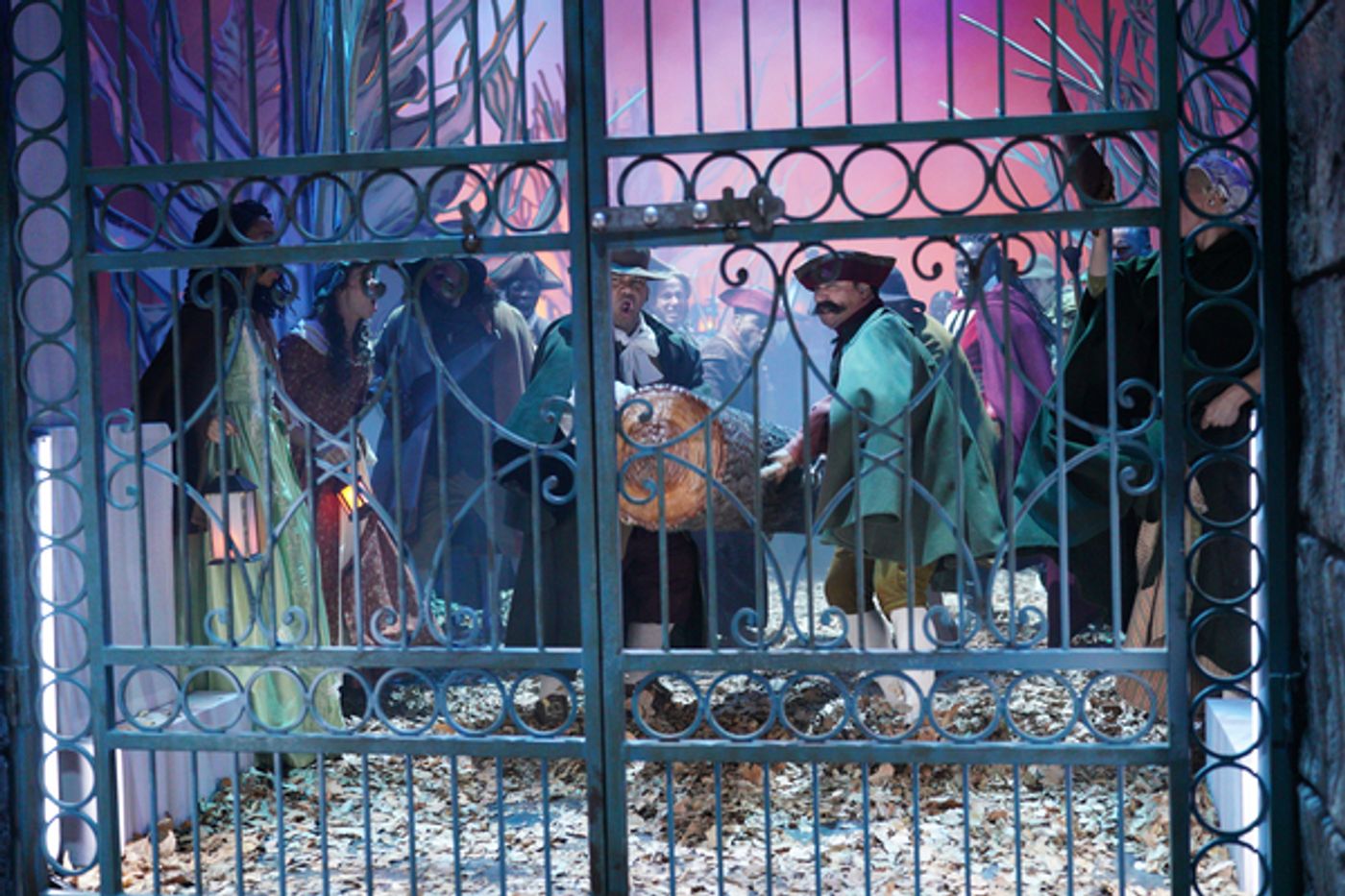 Photos: New Stills of Joshua Henry, H.E.R. & More in BEAUTY & THE BEAST: A 30TH CELEBRATION  Image