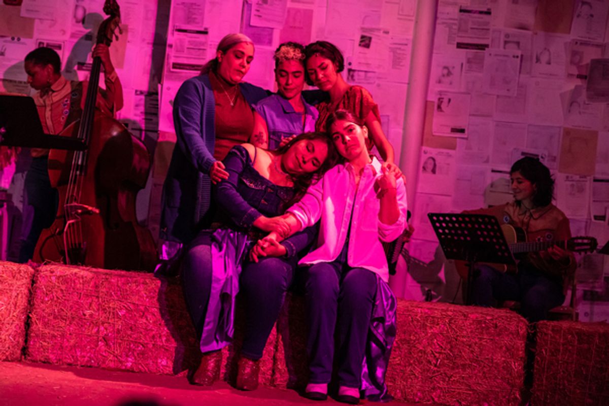 Jordyn Davis, Cecilia Cantu, Florencia Cuenca, Sara Ornelas, Larissa Reyes Arzate, Mayelah Barrera, Jhoely Garay at 