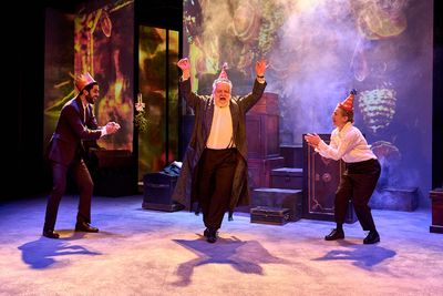 Simon Russell Beale, Eben Figueiredo, Lyndsey Marshal Photo