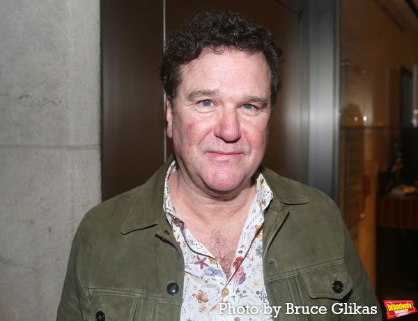 Douglas Hodge Photo