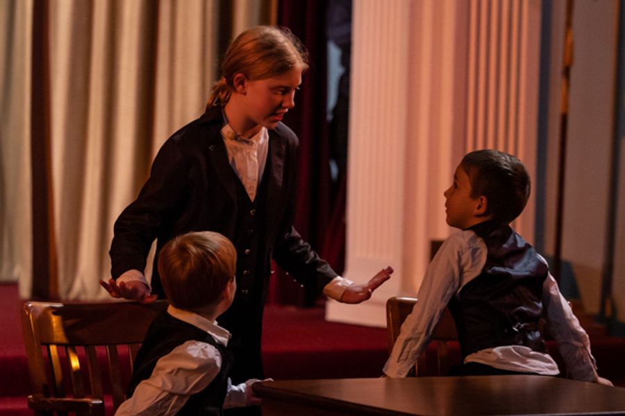Photos: First look at Rise Up Art Alliance's A CHRISTMAS CAROL Image