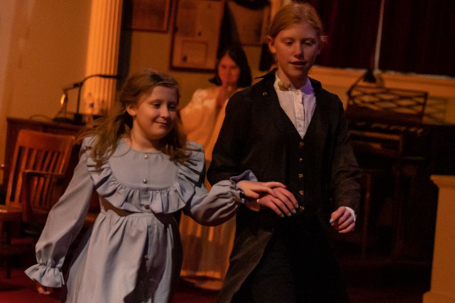 Photos: First look at Rise Up Art Alliance's A CHRISTMAS CAROL Image