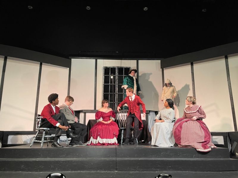 Review: A CHRISTMAS CAROL at Conway Junior High School Entertains with a Few Jump Scares  Image