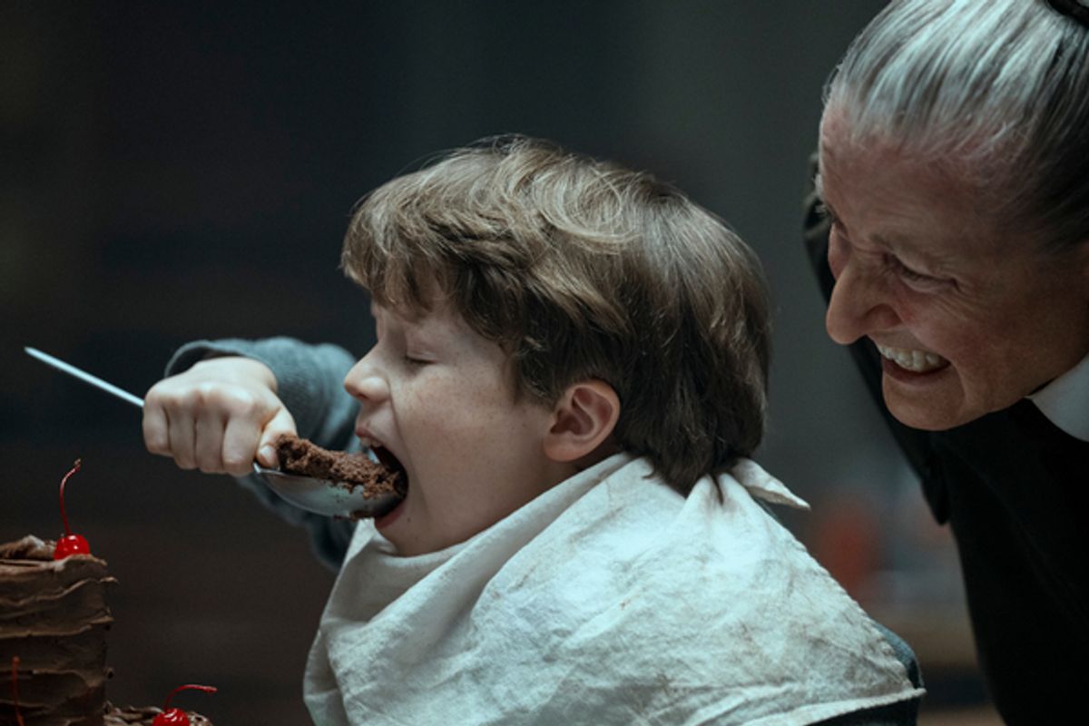 Charlie Hodson-Prior as Bruce Bogtrotter, Emma Thompson as Agatha Trunchbull at 