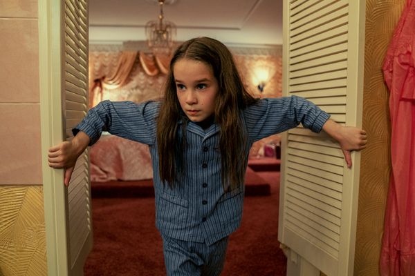 Photos: Netflix Shares New MATILDA THE MUSICAL Film Stills — photo 7 of 17