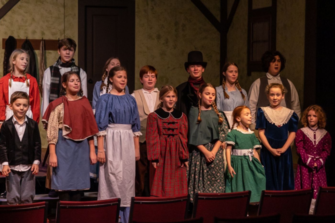 Photos: First look at Hilliard Arts Council's A CHRISTMAS CAROL  Image