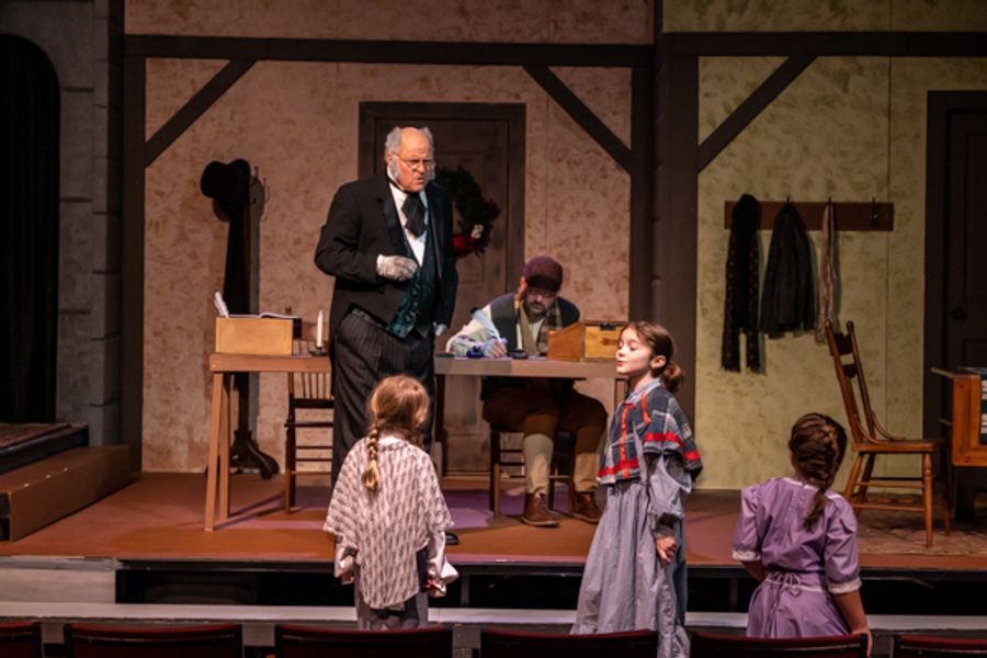 Photos: First look at Hilliard Arts Council's A CHRISTMAS CAROL Image