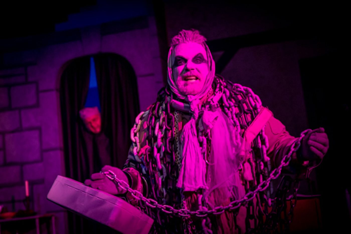 Photos: First look at Hilliard Arts Council's A CHRISTMAS CAROL  Image