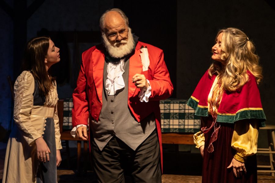 Photos: First look at Hilliard Arts Council's A CHRISTMAS CAROL Image