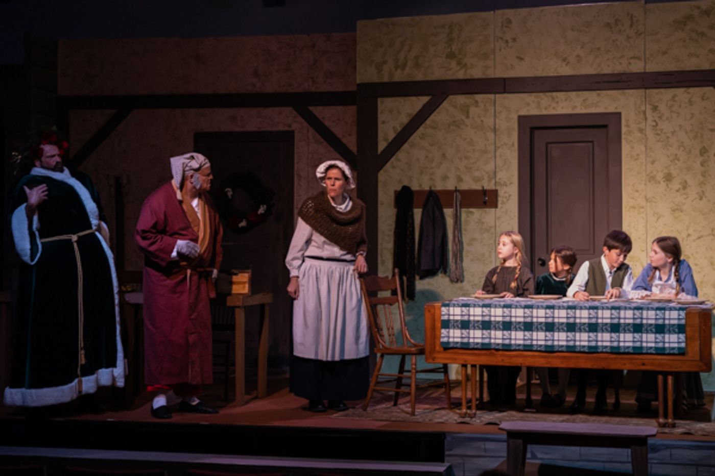Photos: First look at Hilliard Arts Council's A CHRISTMAS CAROL  Image