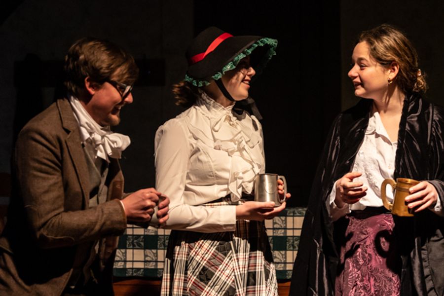 Photos: First look at Hilliard Arts Council's A CHRISTMAS CAROL Image