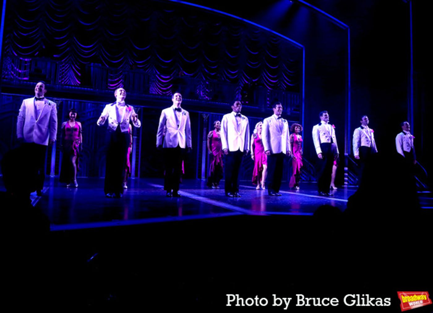 Photos: The Cast of SOME LIKE IT HOT Takes Their Opening Night Bows  Image