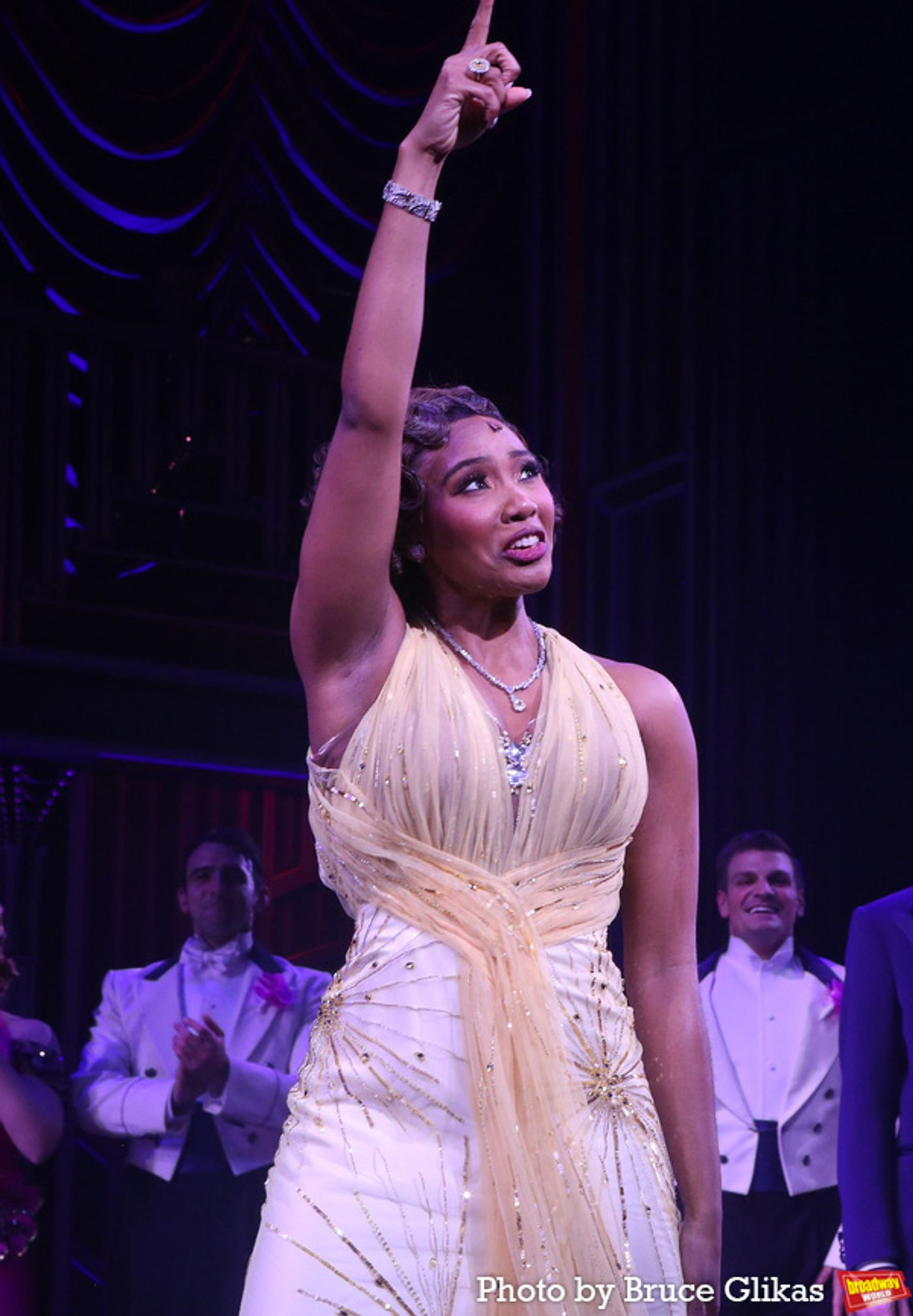 Photos: The Cast of SOME LIKE IT HOT Takes Their Opening Night Bows  Image