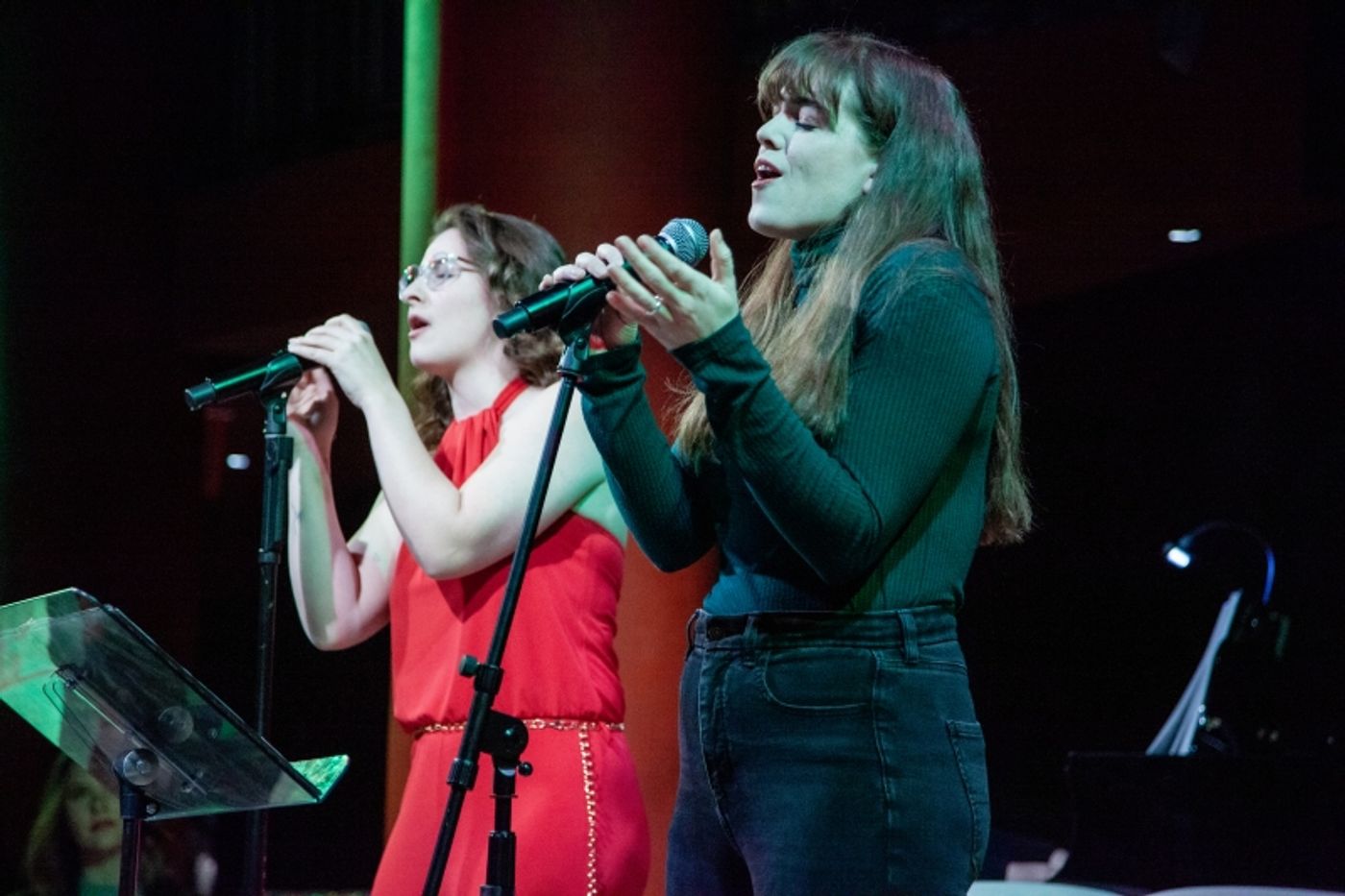 Review: Abigail Brooks Makes NYC Debut With JOYFUL AND TRIUMPHANT at Chelsea Table + Stage  Image