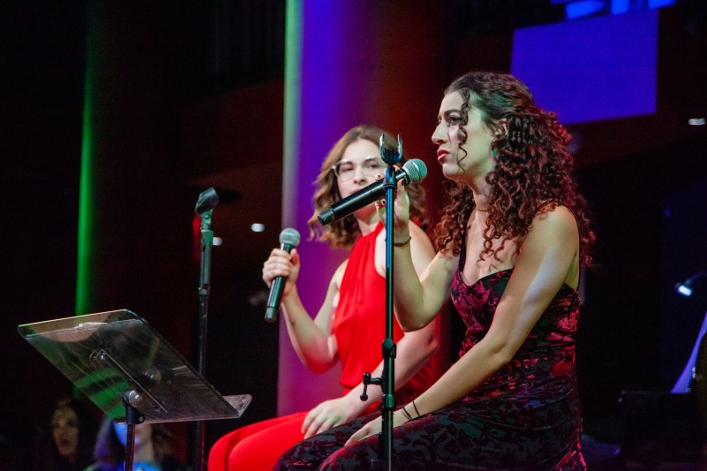 Review: Abigail Brooks Makes NYC Debut With JOYFUL AND TRIUMPHANT at Chelsea Table + Stage  Image