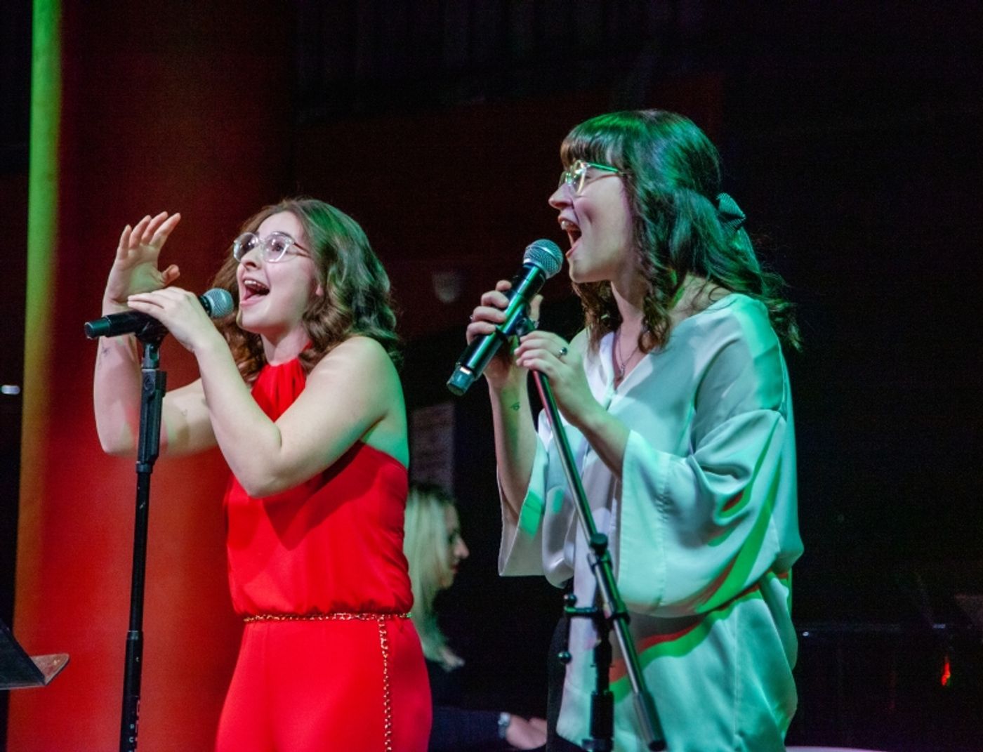 Review: Abigail Brooks Makes NYC Debut With JOYFUL AND TRIUMPHANT at Chelsea Table + Stage  Image