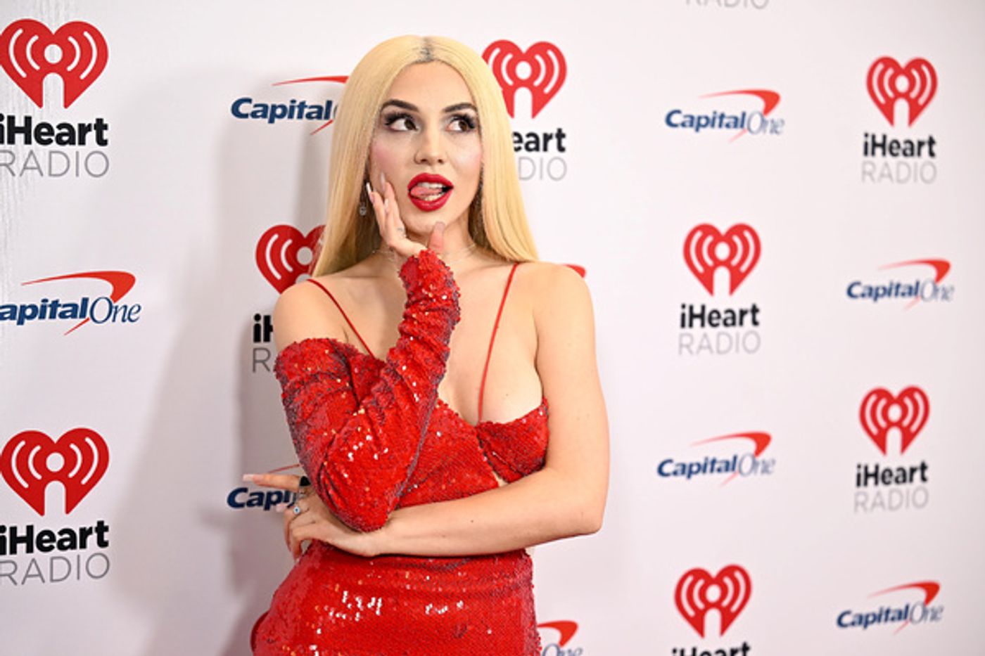 Photos: Dove Cameron, Dua Lipa & More Attend iHeart Radio's Jingle Ball  Image