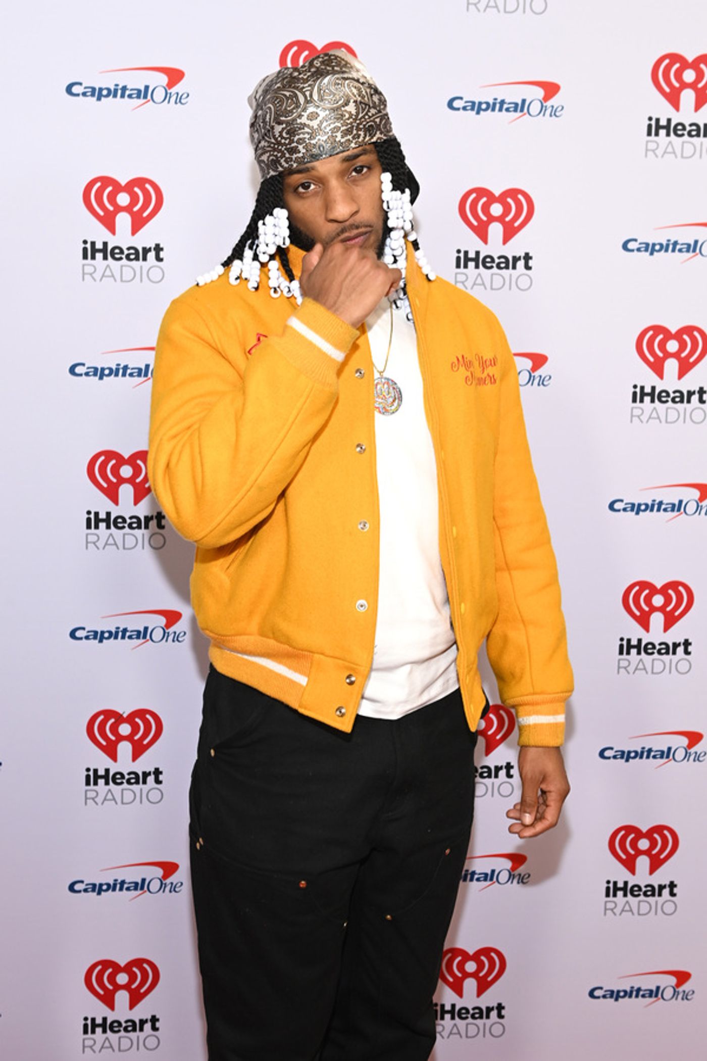 Photos: Dove Cameron, Dua Lipa & More Attend iHeart Radio's Jingle Ball  Image