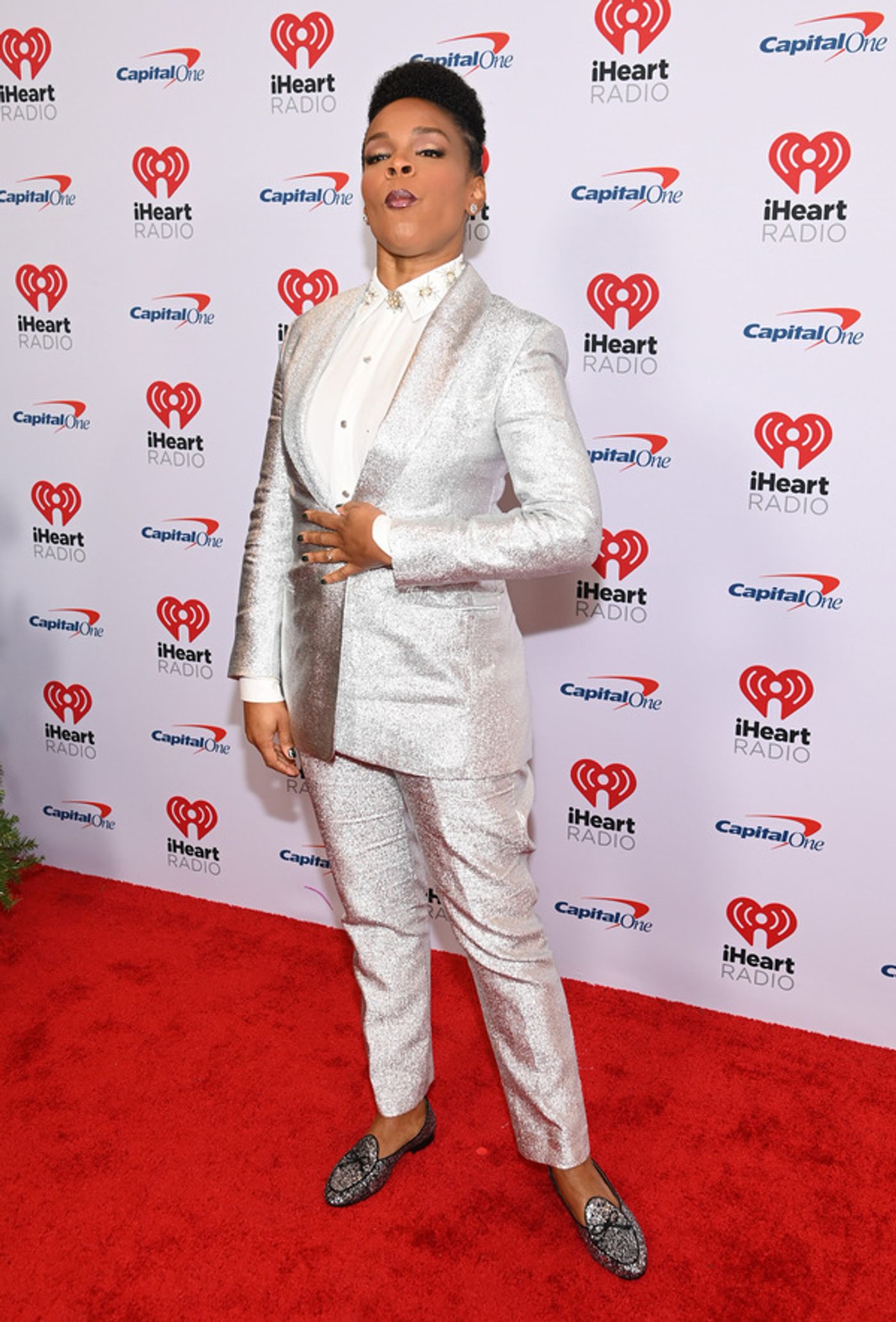 Photos: Dove Cameron, Dua Lipa & More Attend iHeart Radio's Jingle Ball  Image