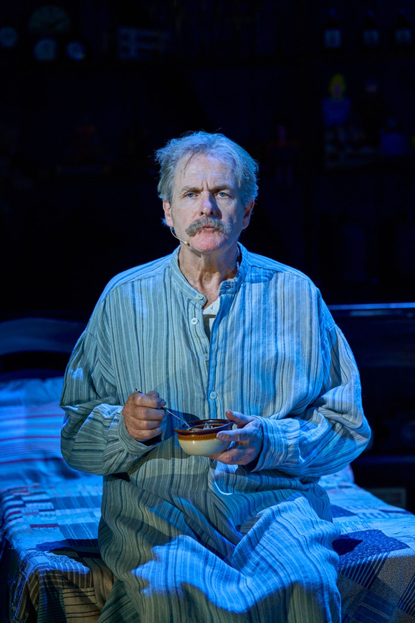 Photos: First Look at Robert Bathurst & More in DOLLY PARTON'S SMOKY MOUNTAIN CHRISTMAS CAROL  Image