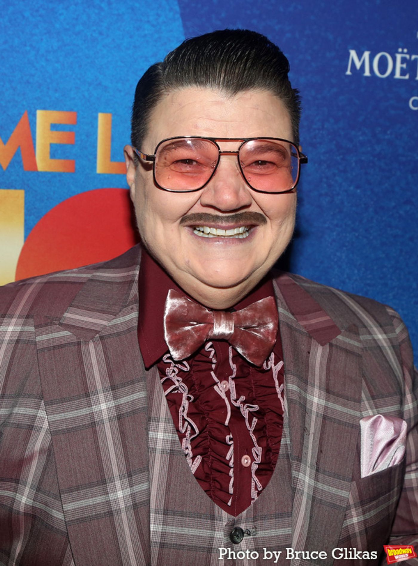 Photos: On the Red Carpet of SOME LIKE IT HOT Opening Night  Image