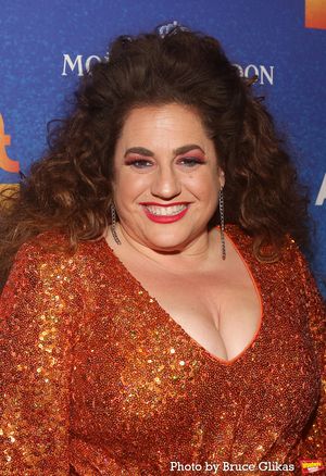 Marissa Jaret Winokur Photo