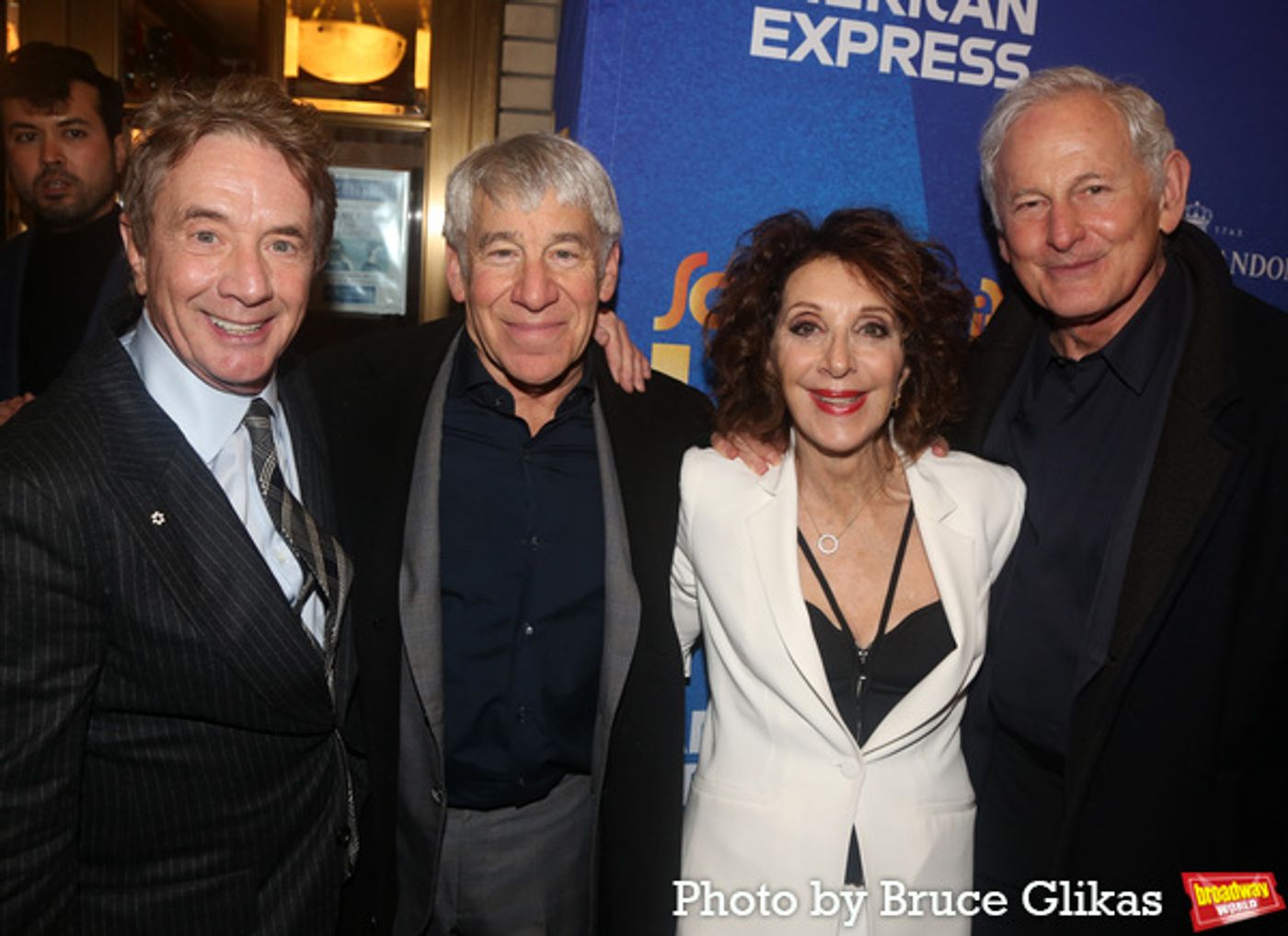 Photos: On the Red Carpet of SOME LIKE IT HOT Opening Night  Image